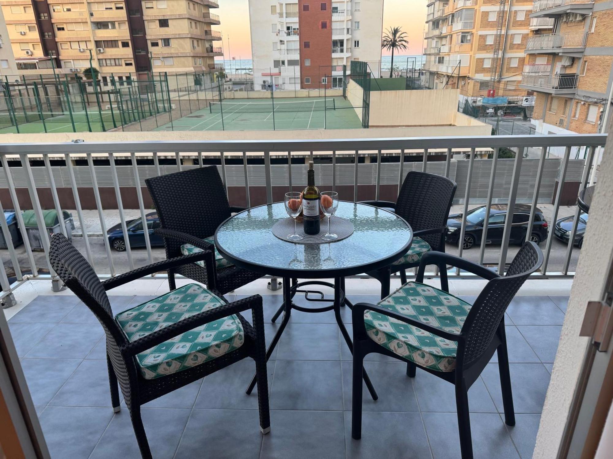 Lovely Family Apartment 2 Min. From The Beach Playa de Gandia Exterior photo